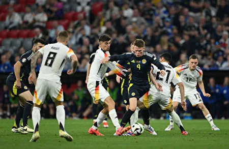 欧洲杯足球赛事现场，ued体育作为官方合作伙伴